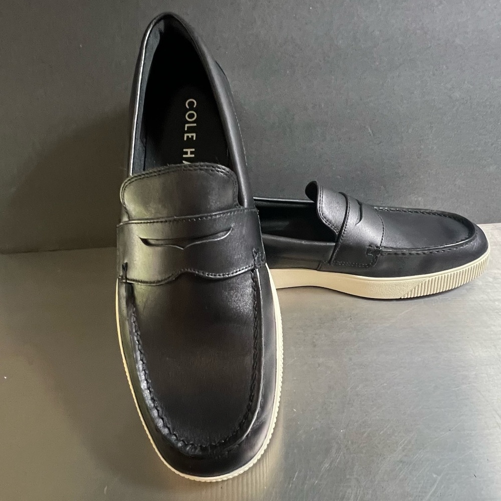 Cole Haan Men's Nantucket ll Black Penny Loafers w/ White Soles- Size 11.5